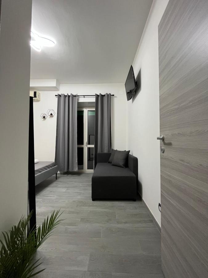 Dm Rome Holiday Roma Exterior foto